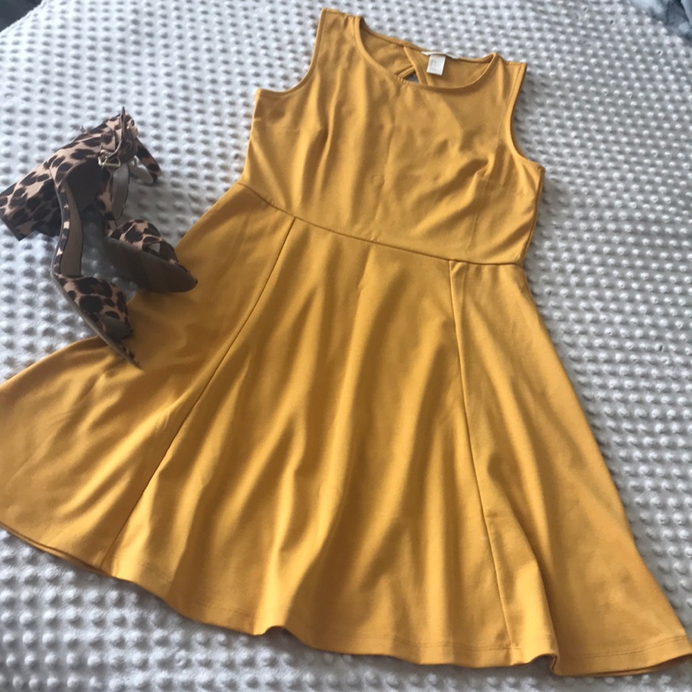 ⭐️❤️ Mustard A-Line Tank Dress ❤️⭐️